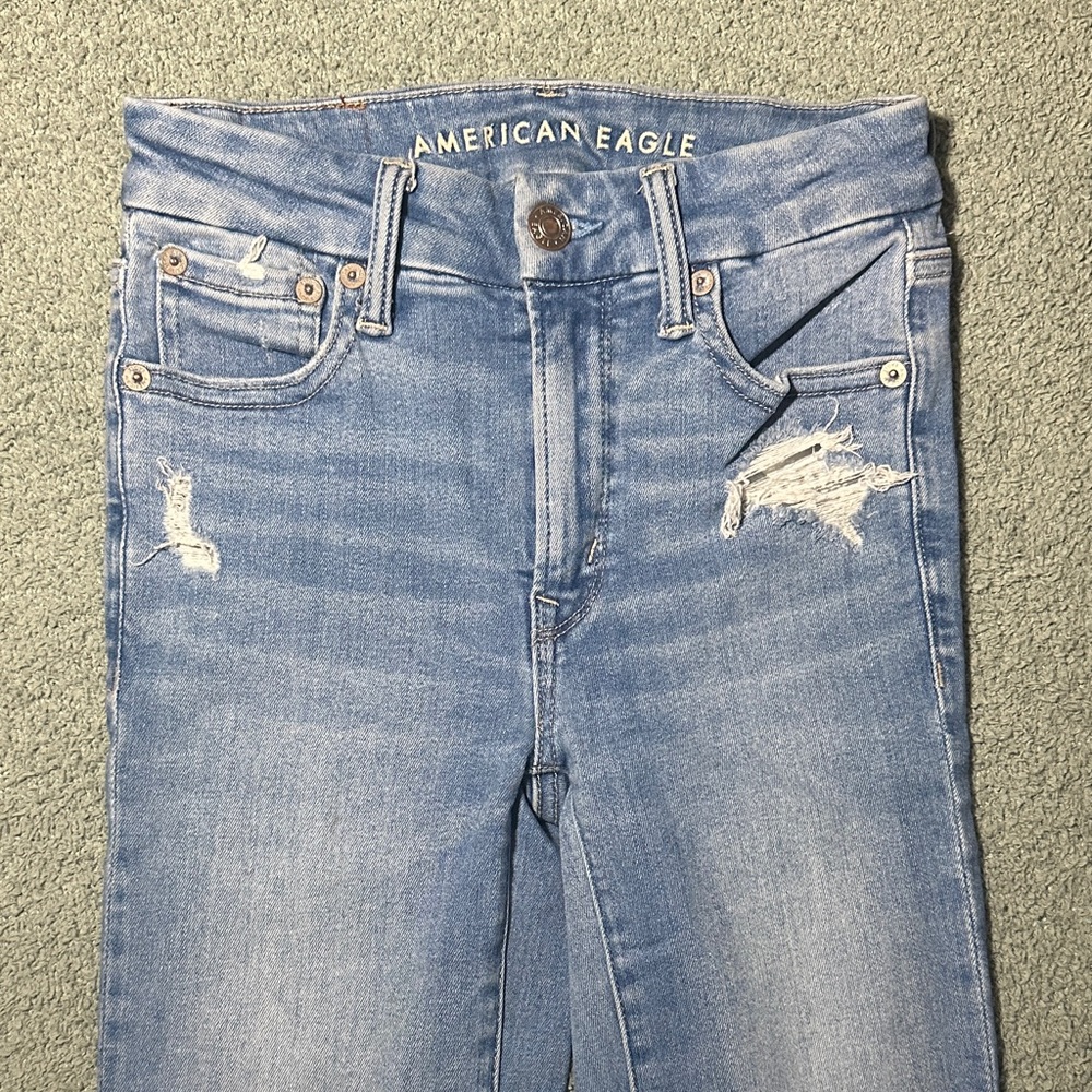 American Eagle Outfitters Women's Light Blue High Rise Jeans